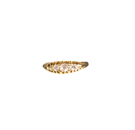 18ct Vintage Five Diamond Ring